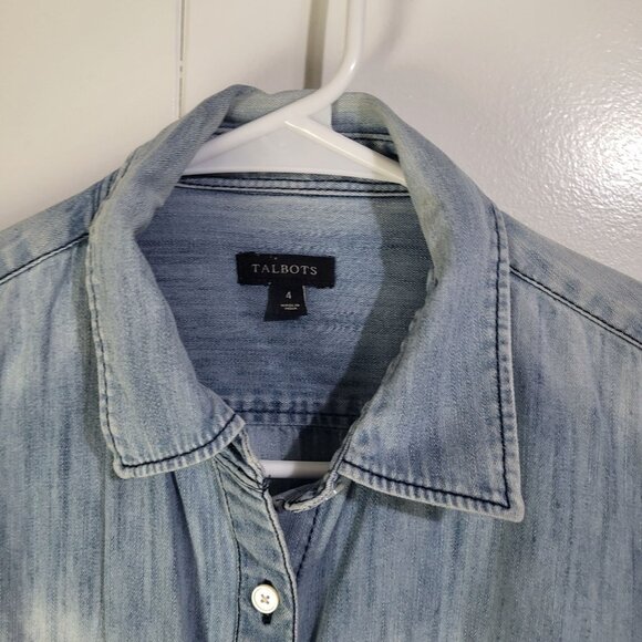 TALBOTS Women's SZ 4 Distressed Washed Denim Button Up Shirt Grunge Cotton - Picture 5 of 10